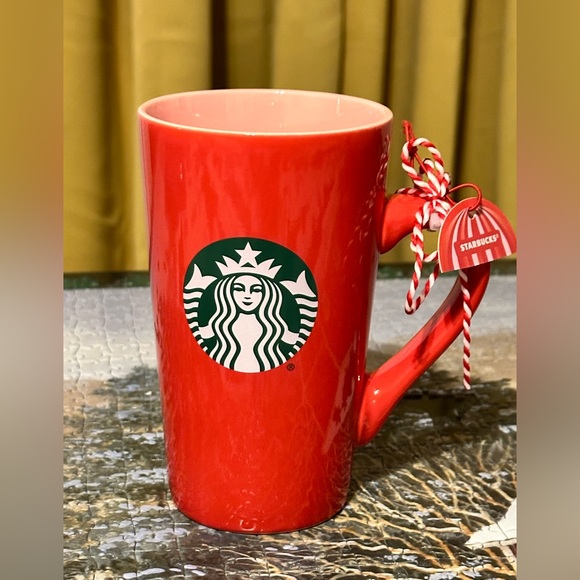 2024 Starbucks Holiday Solid Red w/Mermaid Logo & Pink Interior 16oz NEW - Picture 1 of 7